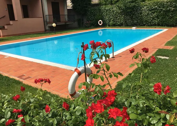 Indesenzano Apartment